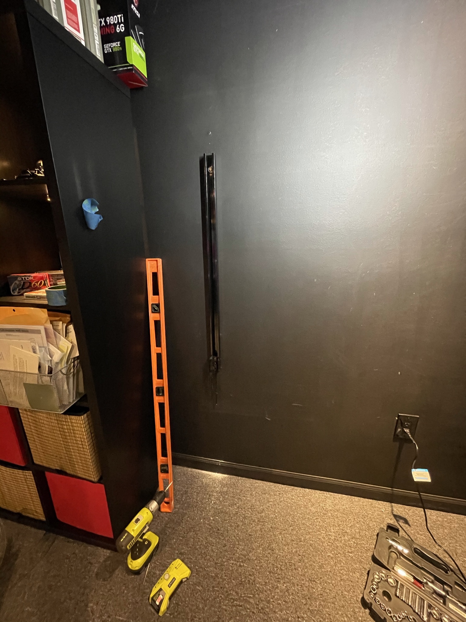 New synth wall mount for studio